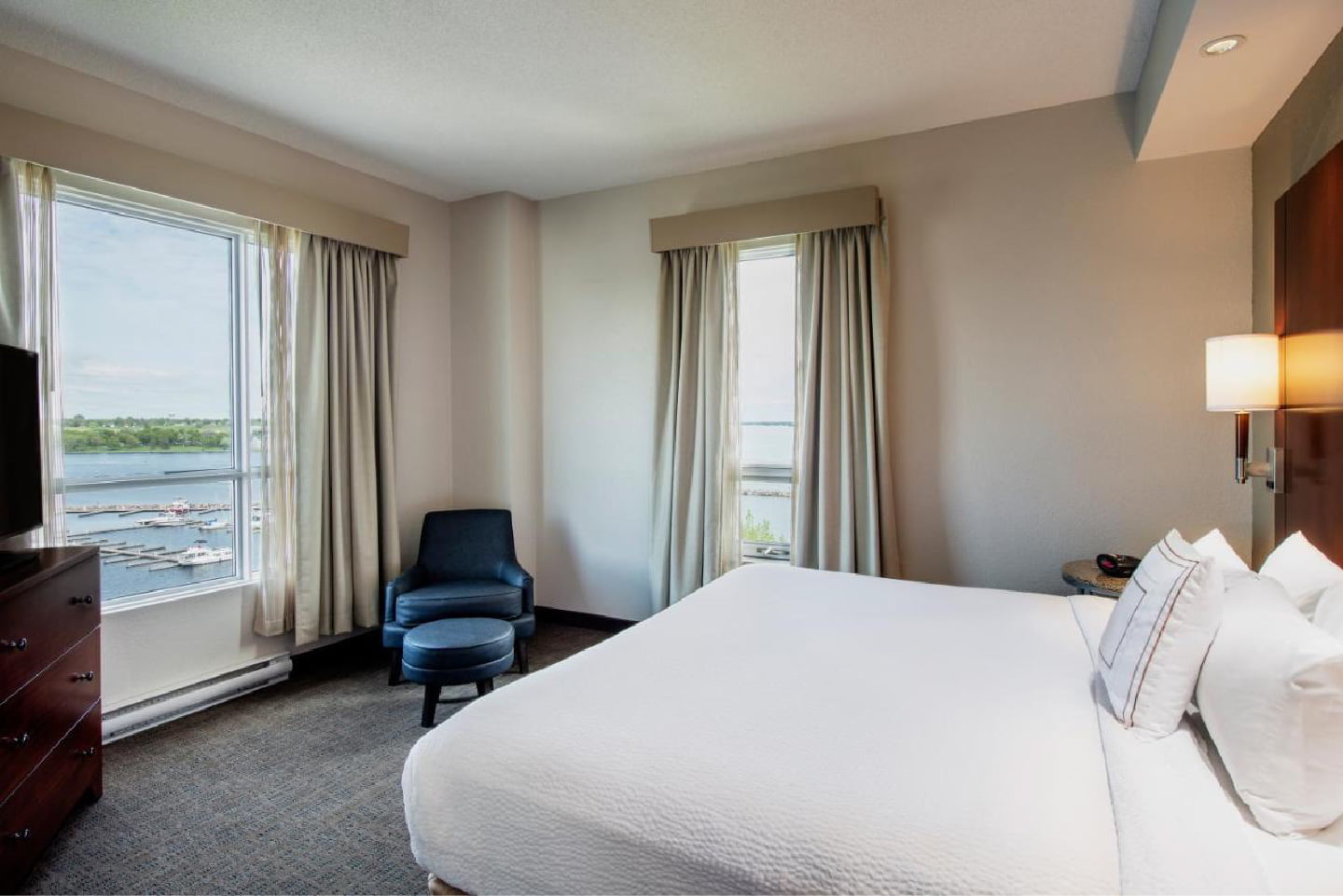 Example Room at the pet-friendly Residence inn by Marriott Kingston Waters Edge