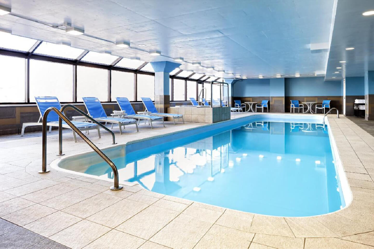 Indoor Pool at the pet-friendly Four Points by Sheraton Kingston