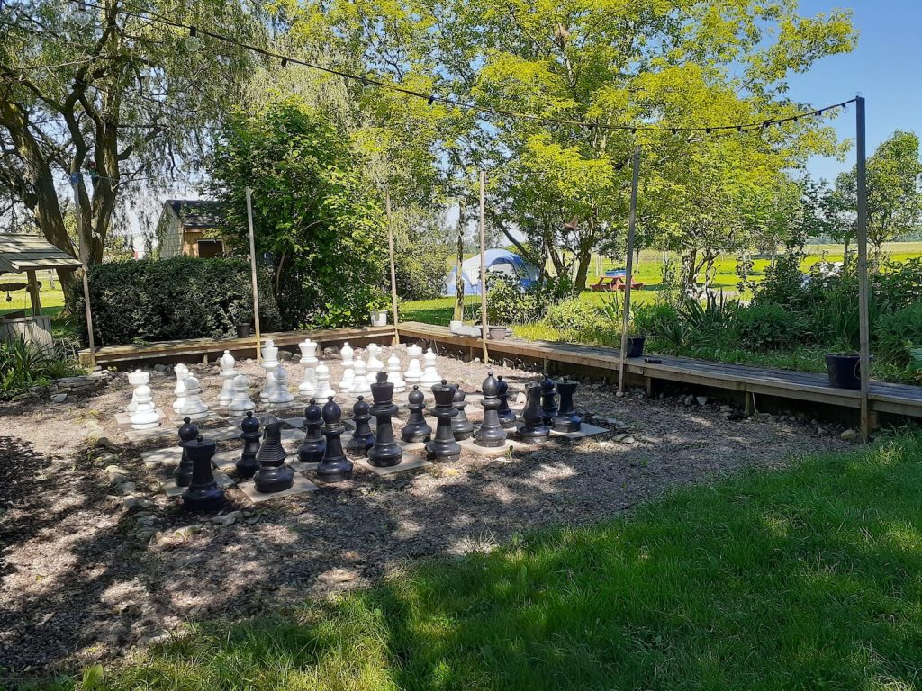 SAMY's farm - outdoor chess