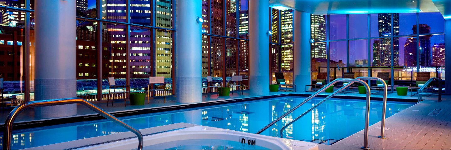 Indoor Pool of the Delta Hotel Toronto at night