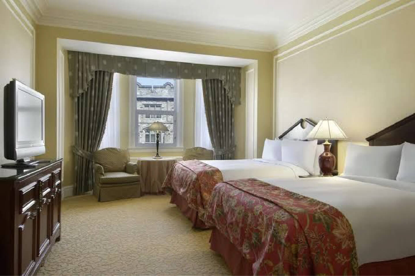 Example Room at the pet-friendly Fairmont Chateau Laurier